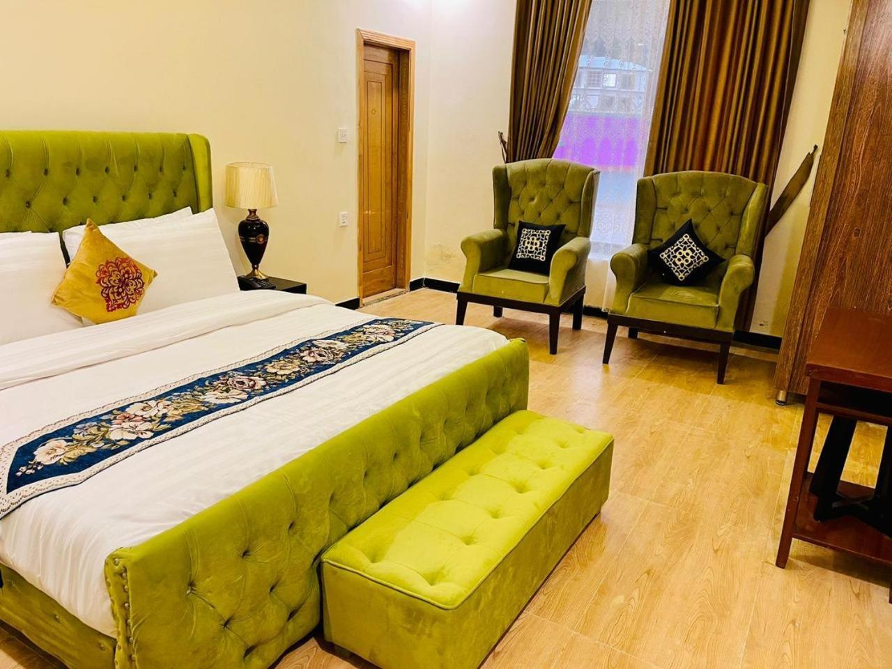 The Corporate Lodges Hotel Saidu Sharif Extérieur photo